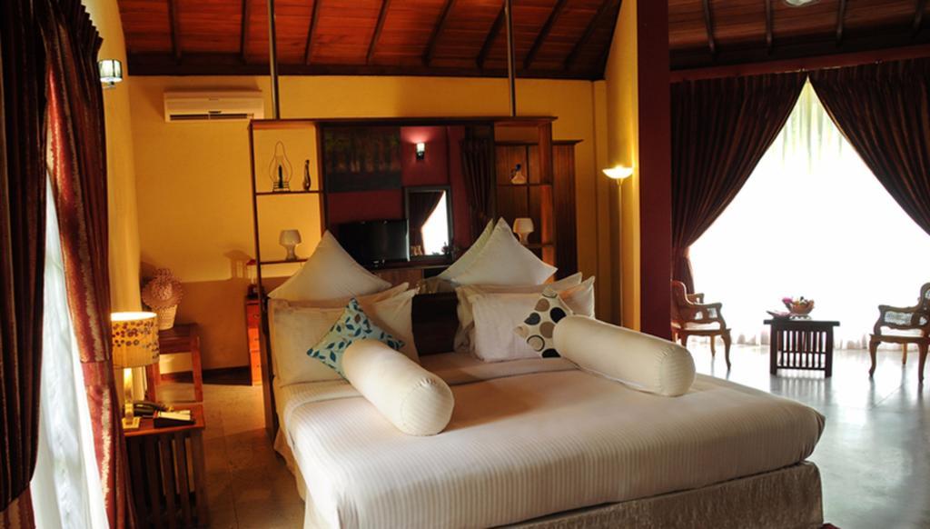 Brook Boutique Hotel Melsiripura Exterior photo