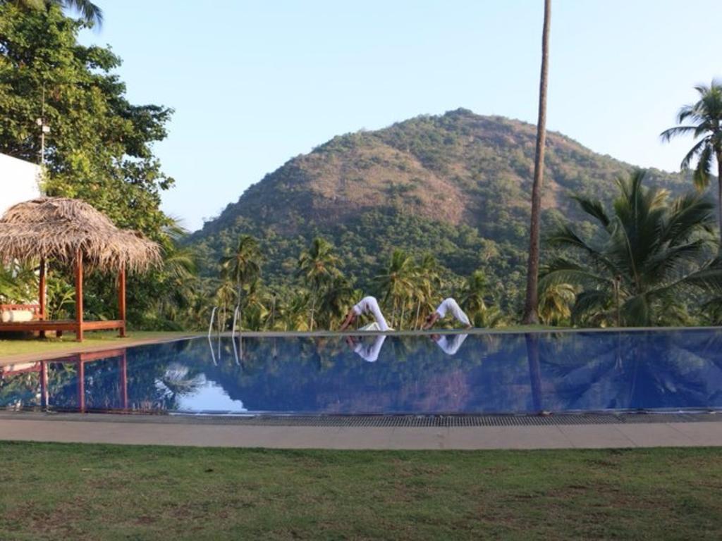Brook Boutique Hotel Melsiripura Exterior photo
